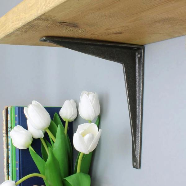 Pair of Antique Cast Iron Minimalist Vole Shelf Brackets - 170mm x 200mm