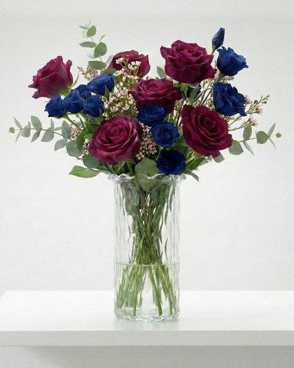 Clear Glass Vase with flowers
