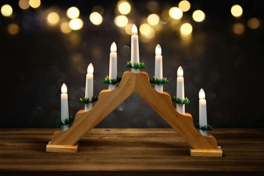25cm Christmas Nativity LED Candle Bridge with 7 Candles, Pine Effect and Inline Switch image 3
