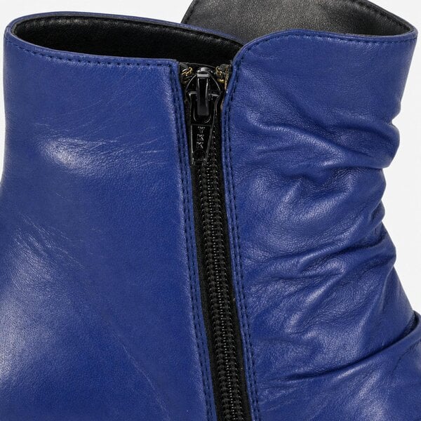 Mod Comfys JOSIE Ankle Boots   in  Navy