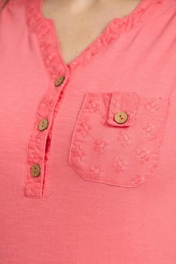 Mudflower V-Neck Button-Up Floral Embroidery Top
