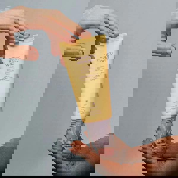 Haruharu Wonder Sun & Tan Black Rice Moisture Airyfit Daily Sunscreen PA++++ SPF50+ 50ml - Additional 3