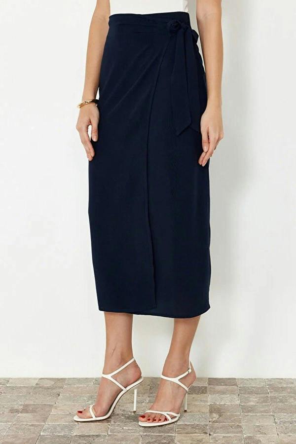 WOVCOR Double Breasted Maxi Length Woven Skirt with Tie Detail