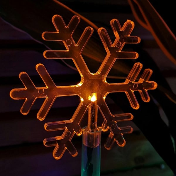 Samuel Alexander Set of 8 Battery Operated LED Multi Coloured Snowflake Path Lights Christmas Decoration with Timer