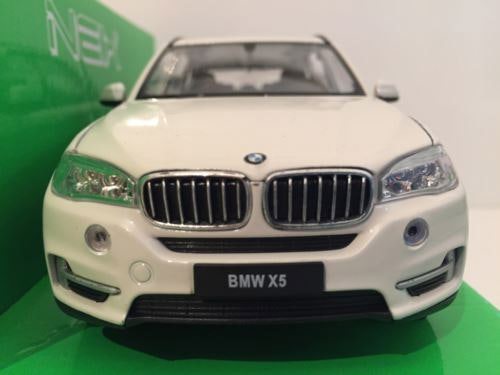 bmw x5 white welly 24052w new 1:24 scale