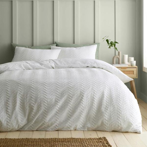 Heatset Wave White Super King Duvet Cover Set