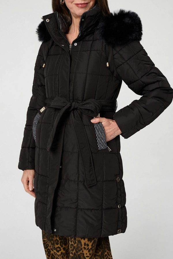 Black | Faux Fur Hood Textured Puffer Jacket
