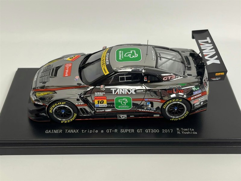 Ebbro Gainer Tanax Triple a GTR Super GT GT300 2017 #10 1:43 Scale 45526