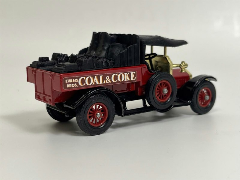 MCSlots 1918 Crossley Coal and Coke Matchbox Y13 S1