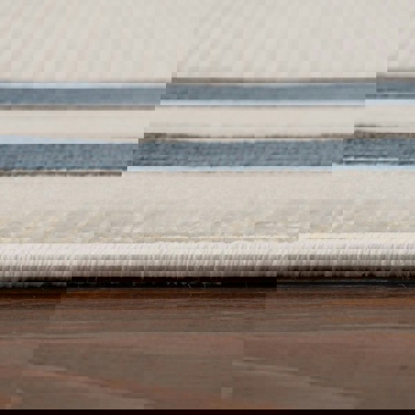 Bordered Living Room rug, blue-cream colours, stain-resistant and non-shedding