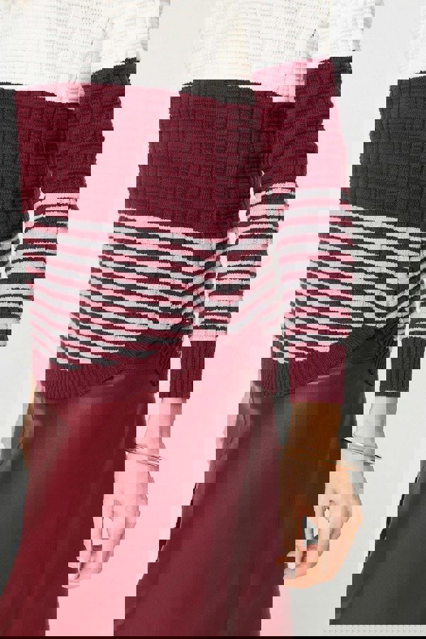 Red | Colour Block Textured Curve Hem Jumper
