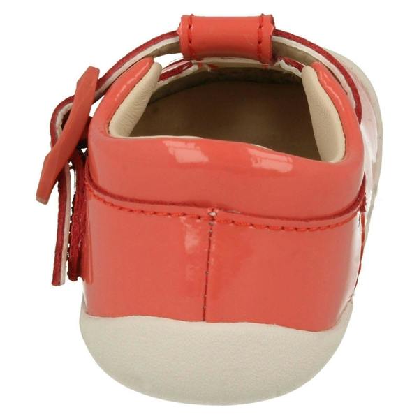 Clarks Girls Clarks Cut Out Detailed Shoes Roamer Star