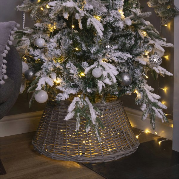 St Helens Christmas Wicker Tree Skirt, Large
