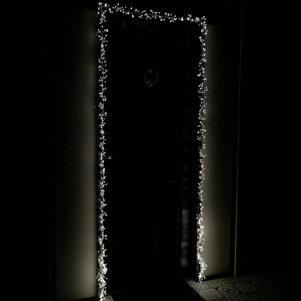 Samuel Alexander 5.5m 880 LED Indoor Outdoor Christmas Door Lights in Warm White
