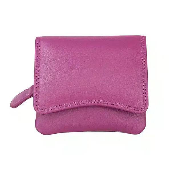 front  view of fuchsia soft leater purse giorgia verona