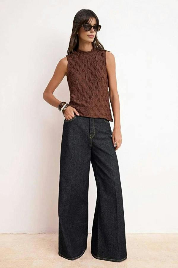 WOVCOR Textured Regular Stretch Knit Blouse