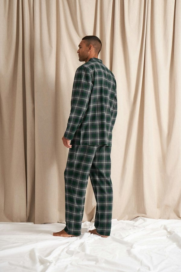 Mister You Plaid Pyjama Set in Green