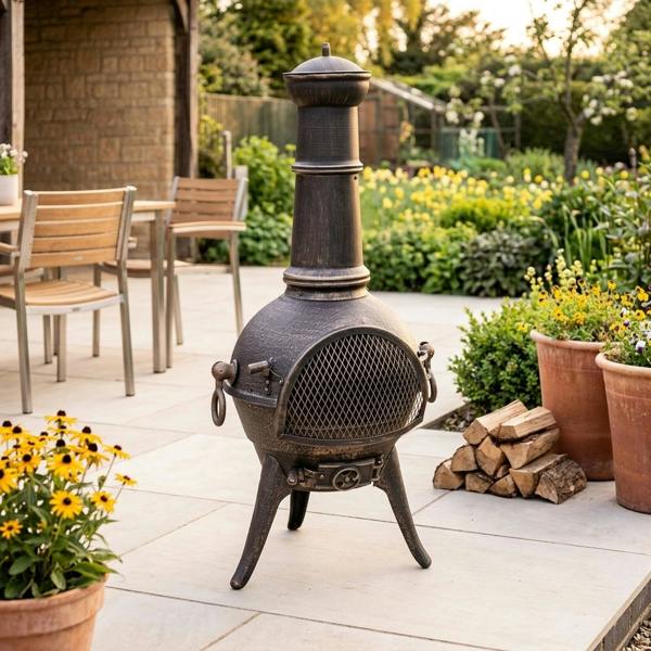Garden Greatness Grande Clasico Traditional Chimenea