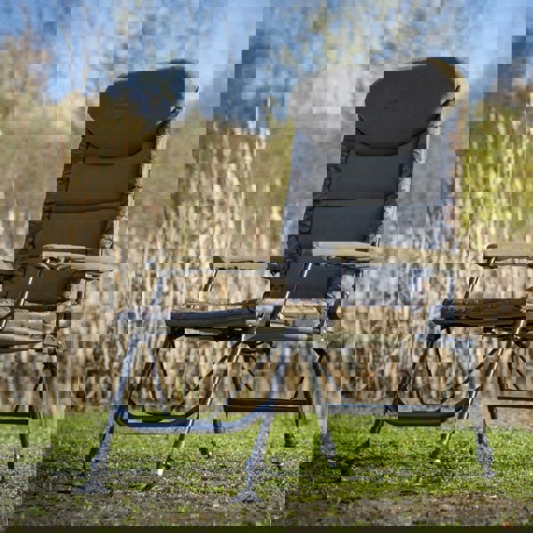 Reclining Portable Fishing & Camping Chair Adjustable Height Uneven Terrain Seat - LoopsDirect