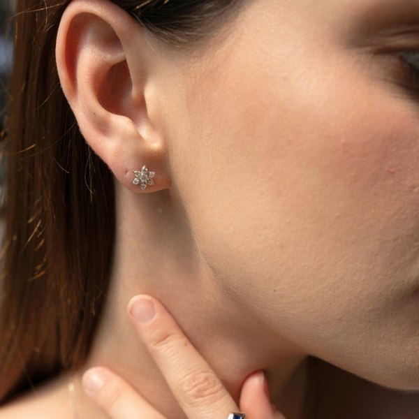Spero London Fine 14k Solid Gold Diamond Star Single Earring