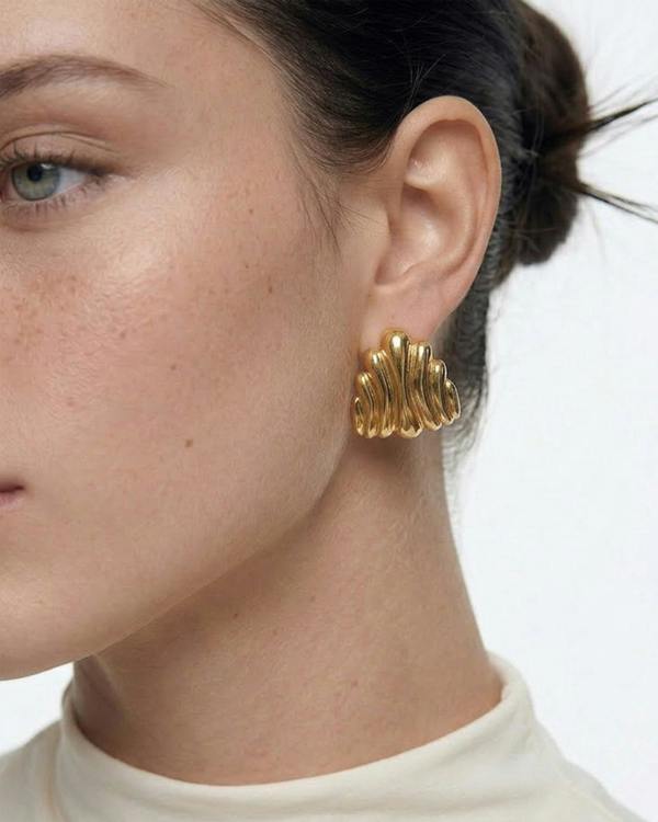 Elk & Bloom Chunky 14K Gold Molten Wave Studs