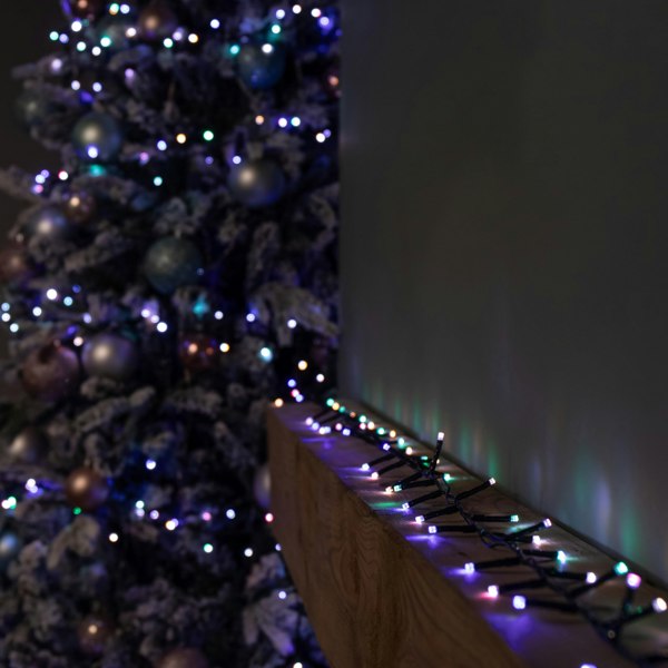 Samuel Alexander 15.5m 600 LED Colour Changing Christmas String Lights in White to Multi-Colour