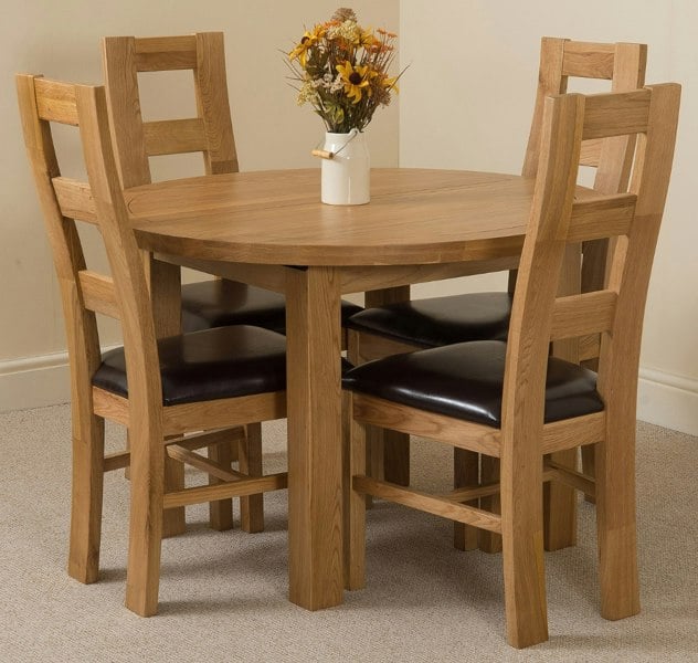 That's Furniture Edmonton Round Extendable Oak Dining Set with Yale Oak Chairs