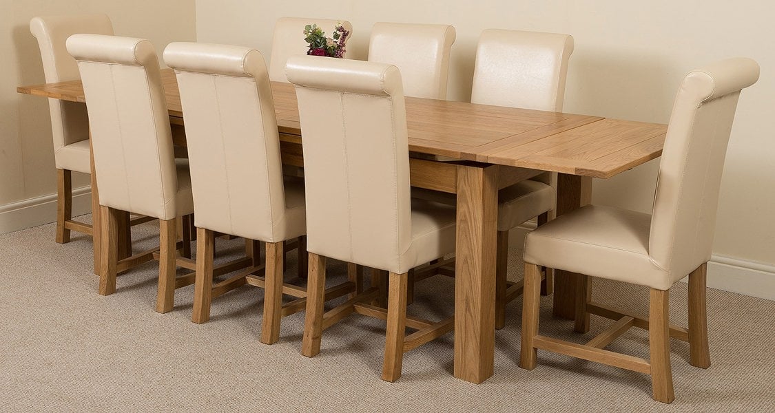 That's Furniture Richmond Large Oak Extending Dining Table with Washington Leather Chairs