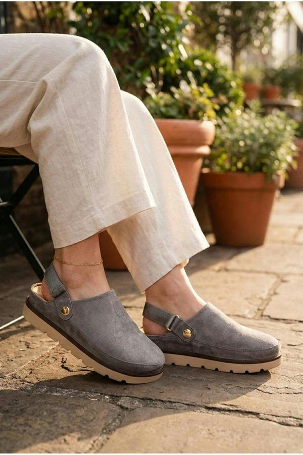Tara Womens Suede Convertible Slingback Clogs - Grey