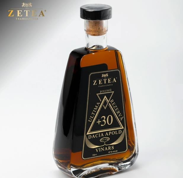 Zetea Ultima Rezerva (Last Reserve) Dacia Apold Hors D'Age Brandy (Cognac / Coniac / Vinars) 700ml