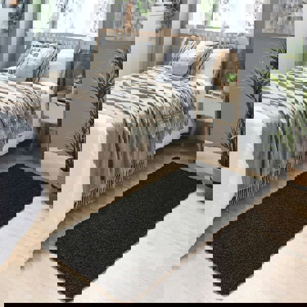 The Rugs Quality Tufted Washable Rug - Stylish Plain Design