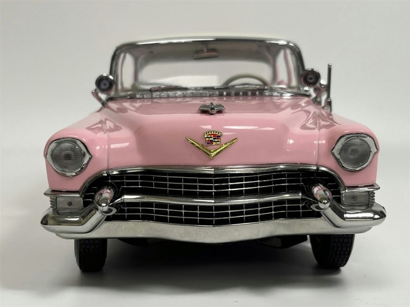 Greenlight Elvis 1955 Cadillac Fleetwood Series 60 1:18 Greenlight 12950