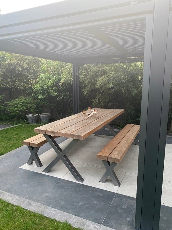 The Bespoke Carpentry Co Outdoor Chunky Dining Table (3")