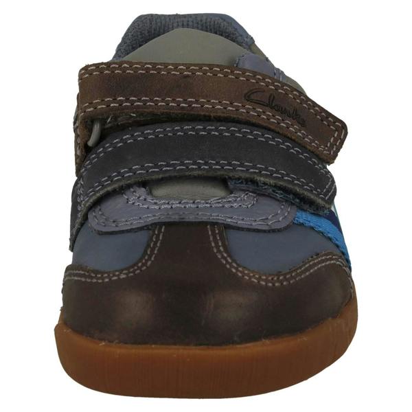 Clarks Boys Clarks Stripe Detailed Hook and Loop Fastening Shoes Den Stripe