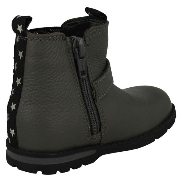 Clarks Girls Clarks Buckle Detailed Heeled Ankle Boots Dabi River T