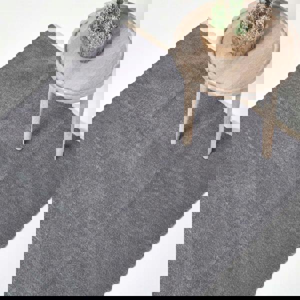 HOMESCAPES Cotton Plain Chenille Rug with Natural Trim