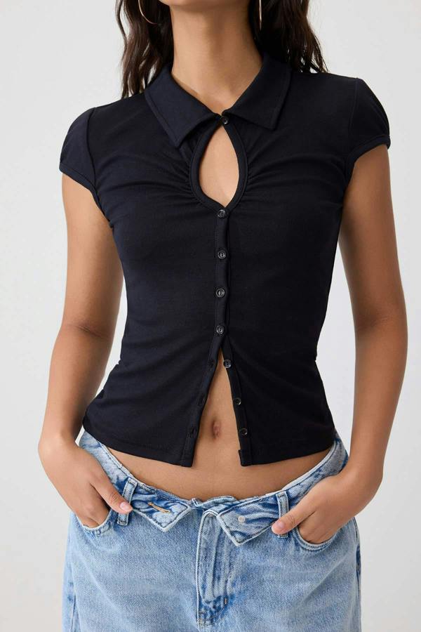 WOVCOR Keyhole Neck Short Sleeve Fitted Knit Blouse