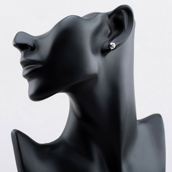 T. H. Baker 9ct White Gold 8mm Swirl Dome Stud Earrings 5.55.6969