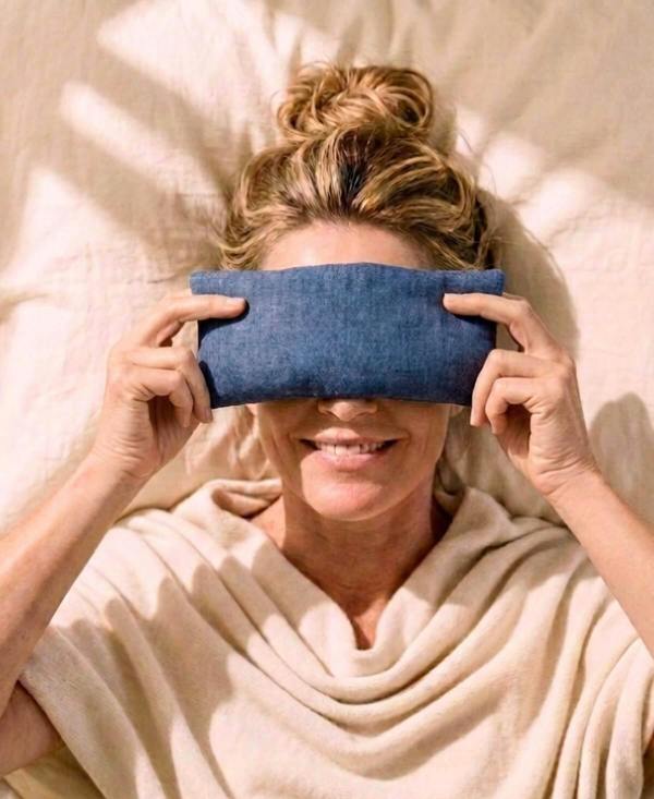 Plain Linen and Norfolk Lavender Eye Pillow