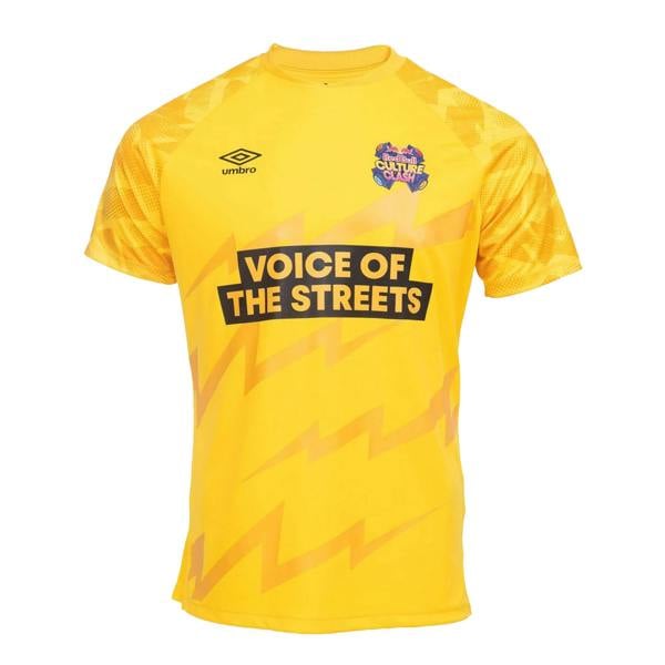 Umbro Mens Culture Clash Red Bull Jersey - Yellow/Black