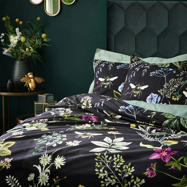 Wylder Midnight Bee Velvet Floral Duvet Cover Set - Black