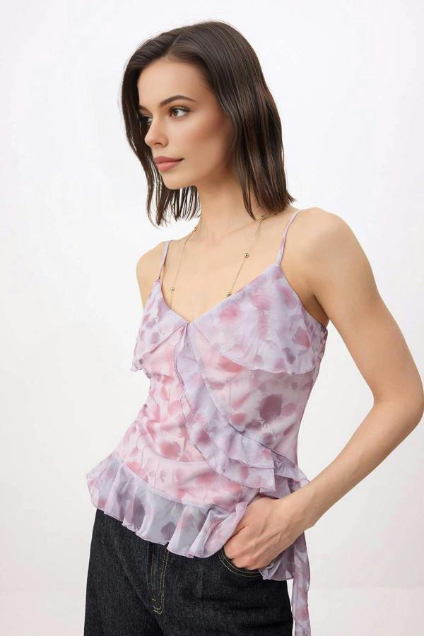 WOVCOR Floral Fitted V-neck Sleeveless Ruffled Tulle Knit Blouse