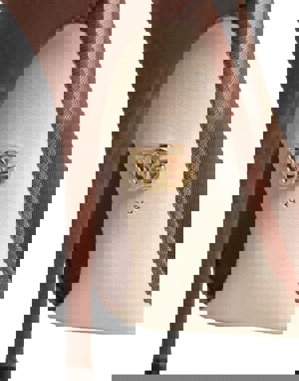 180049490.jpg