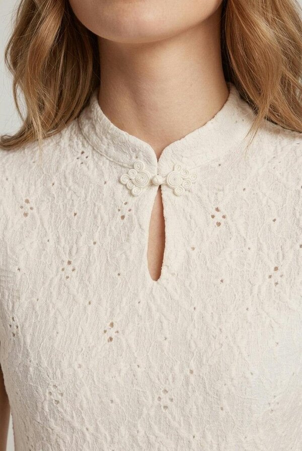 Izabel London Broderie Anglaise Short Sleeve Top