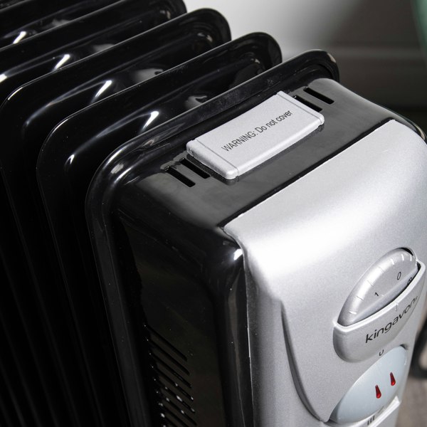 Samuel Alexander 2.5kw 11 Fin Black Electric Oil Filled Radiator / Heater Turbo & 24 Hour Timer