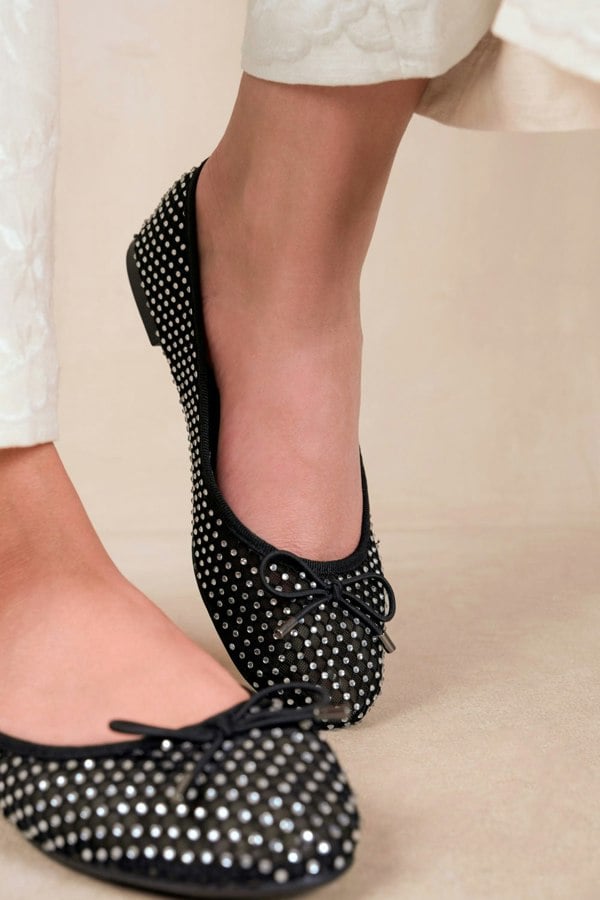 Where's That From Glisten Diamante Detail Pump in Black Mesh