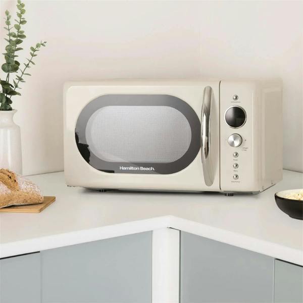 Hamilton Beach 20L Retro Cream Microwave - Hamilton Beach UK