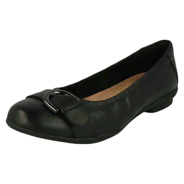 Clarks Ladies Clarks Casual Slip On Flat Shoes Neenah Lark