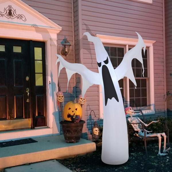 Inflatable Halloween Ghost