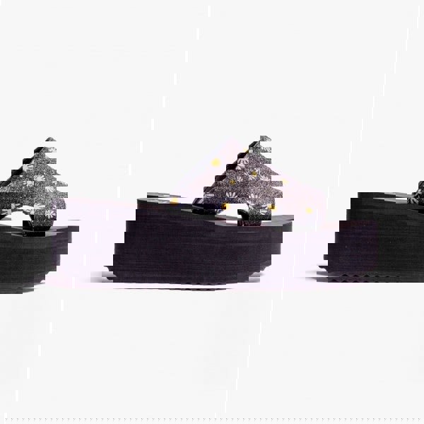 1678105235-39791300.jpg